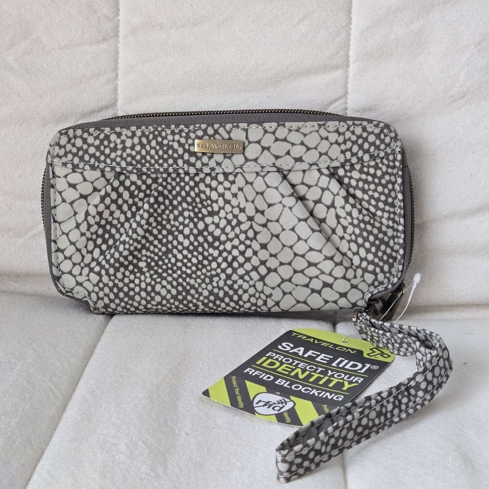 Travelon Wallet Safe ID Beige/Gray Snake Print Protect Your Identity